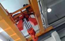 無錫行車保養(yǎng)的安全裝置是這樣的？